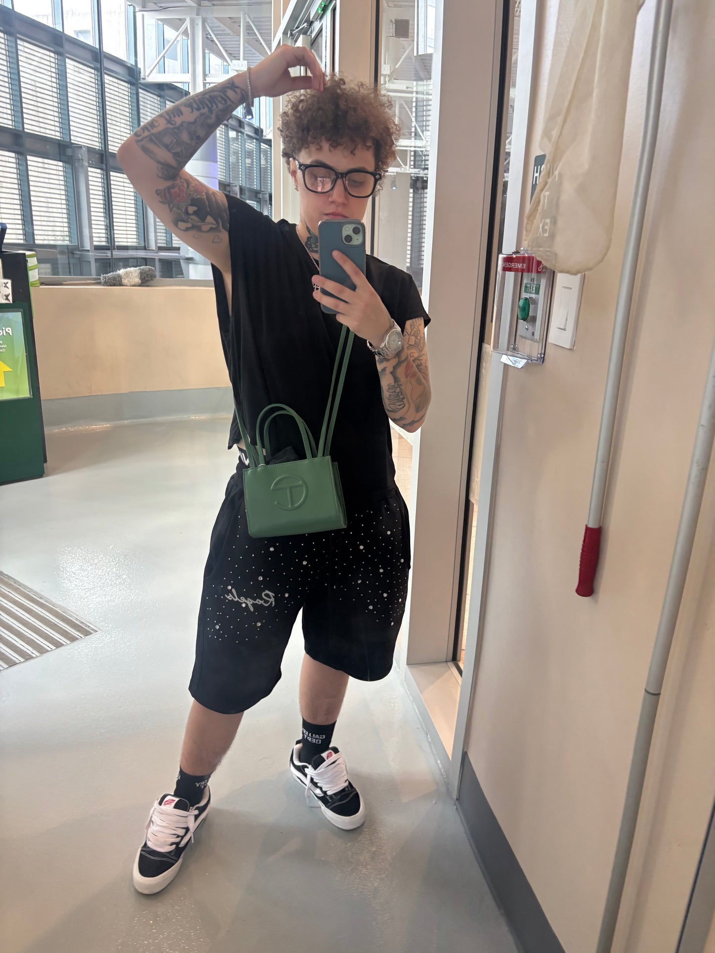 Diamond shorts