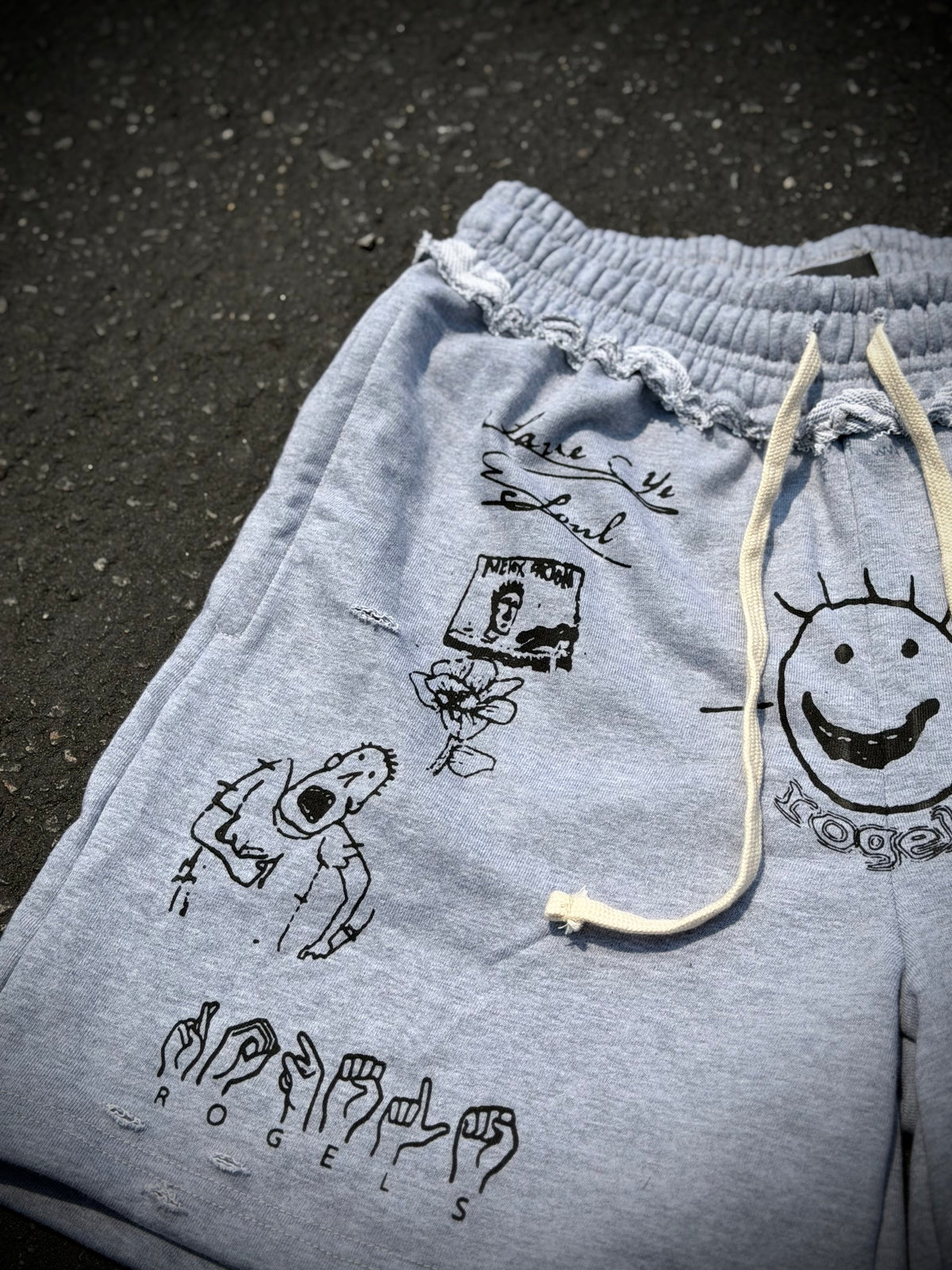 Scribble shorts